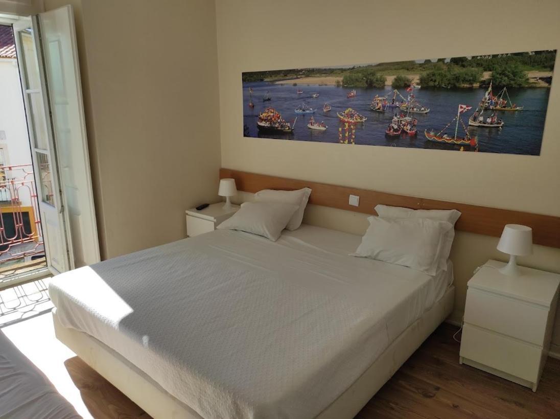 Casa Joao Chagas Guesthouse, Constancia, By Viva A Vida - Alojamentos E Hotels Eksteriør billede
